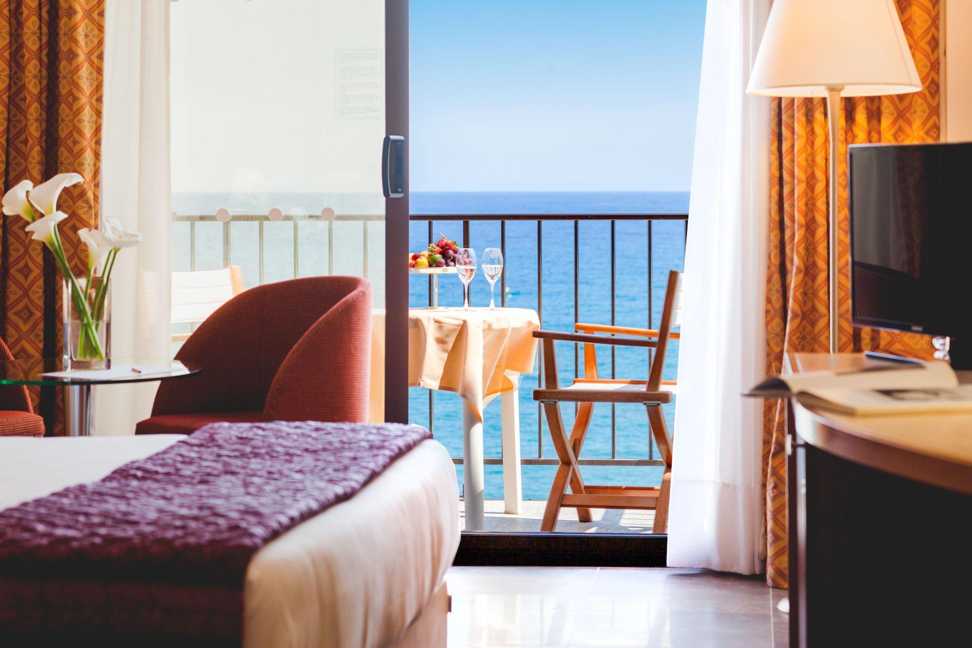 Grand Diana Majestic Hotel 4*